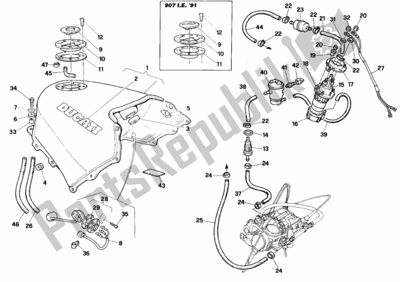 Toutes les pièces pour le Réservoir D'essence du Ducati Paso 907 I. E. 1993